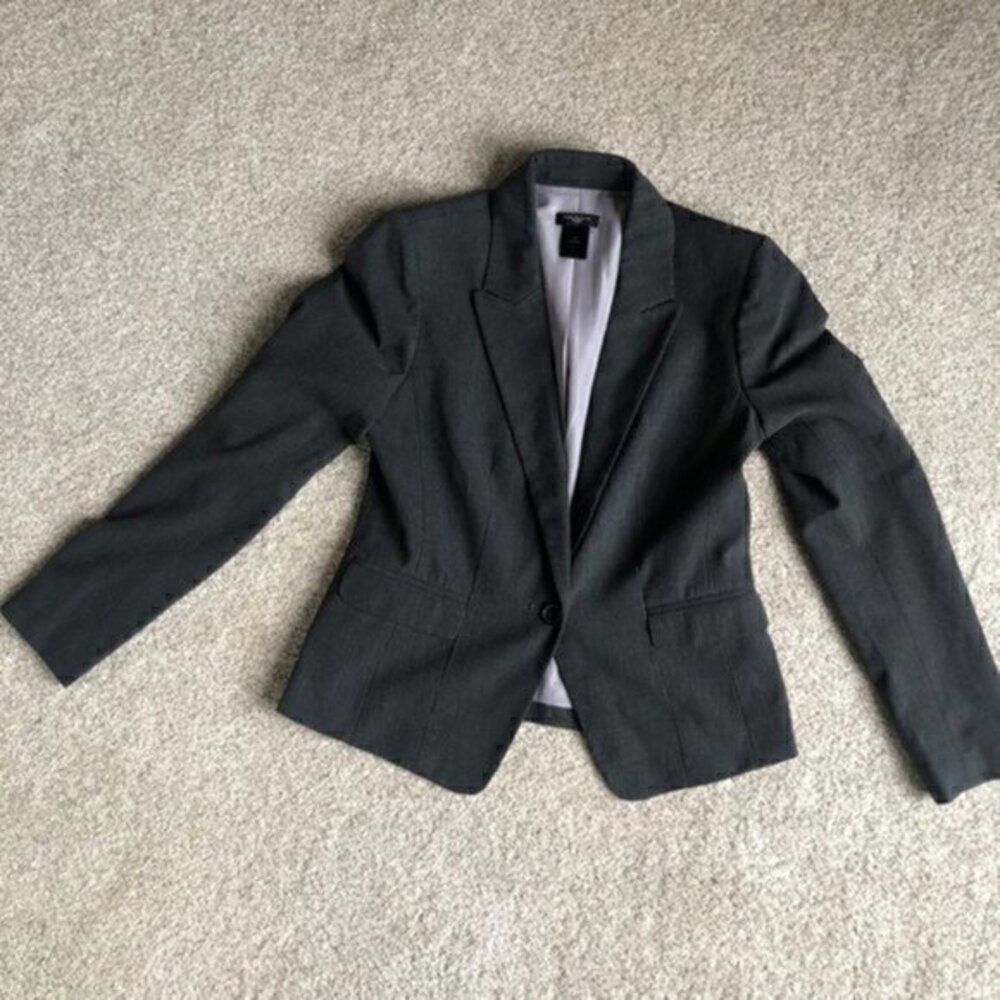 Ann Taylor Jacket size 0P dark Gray
